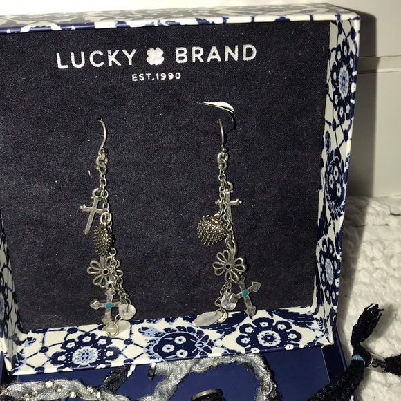 Jewelry Bundle - Picture 2 of 4